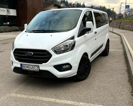 Белый Форд Custom, объемом двигателя 2 л и пробегом 140 тыс. км за 20000 $, фото 6 на Automoto.ua