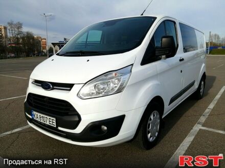 Білий Форд Custom, об'ємом двигуна 2 л та пробігом 256 тис. км за 13700 $, фото 1 на Automoto.ua