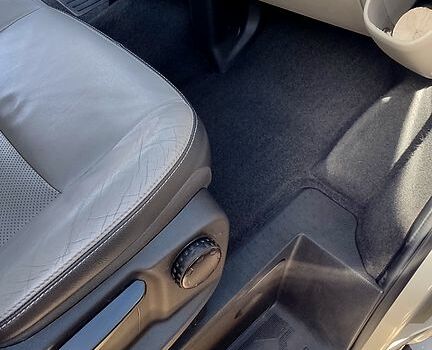 Коричневый Форд Custom, объемом двигателя 2.2 л и пробегом 268 тыс. км за 15900 $, фото 6 на Automoto.ua