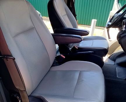 Коричневый Форд Custom, объемом двигателя 2.2 л и пробегом 268 тыс. км за 15900 $, фото 7 на Automoto.ua