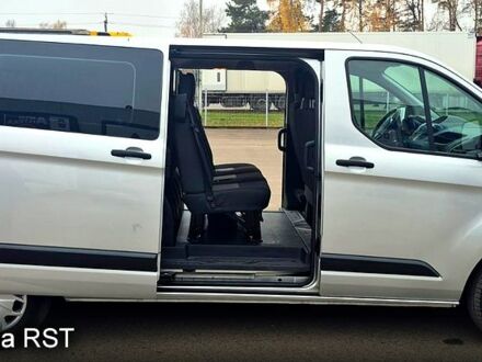 Форд Custom, объемом двигателя 2 л и пробегом 273 тыс. км за 15950 $, фото 1 на Automoto.ua