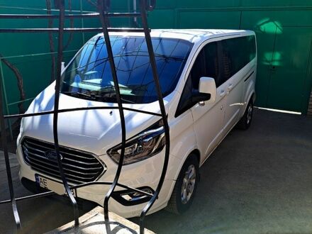 Форд Custom 2019 в Никополе на Automoto.ua Форд Custom, объемом двигателя 20 л и пробегом 71 тыс. км за 41000 $, фото 1 на Automoto.ua