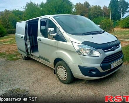 Серый Форд Custom, объемом двигателя 2.2 л и пробегом 225 тыс. км за 12500 $, фото 2 на Automoto.ua