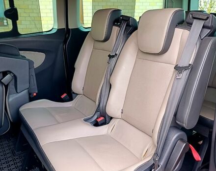 Серый Форд Custom, объемом двигателя 2.2 л и пробегом 279 тыс. км за 15900 $, фото 13 на Automoto.ua
