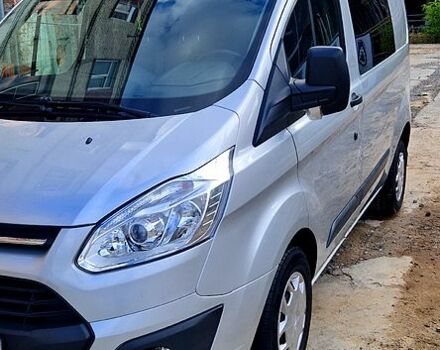 Серый Форд Custom, объемом двигателя 2 л и пробегом 191 тыс. км за 14000 $, фото 1 на Automoto.ua