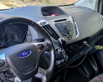 Серый Форд Custom, объемом двигателя 2 л и пробегом 191 тыс. км за 14000 $, фото 8 на Automoto.ua