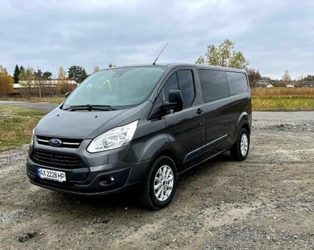 Серый Форд Custom, объемом двигателя 2.2 л и пробегом 200 тыс. км за 16500 $, фото 2 на Automoto.ua