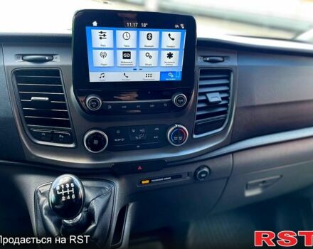 Серый Форд Custom, объемом двигателя 2 л и пробегом 195 тыс. км за 22500 $, фото 9 на Automoto.ua