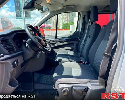 Серый Форд Custom, объемом двигателя 2 л и пробегом 195 тыс. км за 22500 $, фото 16 на Automoto.ua