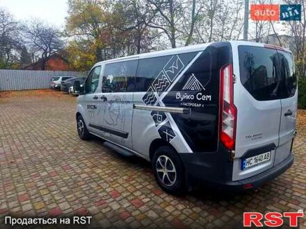 Серый Форд Custom, объемом двигателя 2.2 л и пробегом 320 тыс. км за 13500 $, фото 1 на Automoto.ua