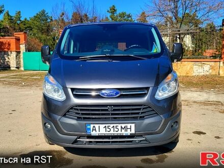 Серый Форд Custom, объемом двигателя 2 л и пробегом 177 тыс. км за 21000 $, фото 1 на Automoto.ua