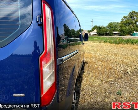 Синий Форд Custom, объемом двигателя 2.2 л и пробегом 260 тыс. км за 10000 $, фото 9 на Automoto.ua