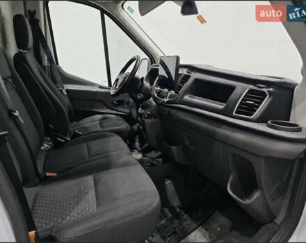 Белый Форд E-Transit, объемом двигателя 0 л и пробегом 54 тыс. км за 29500 $, фото 4 на Automoto.ua