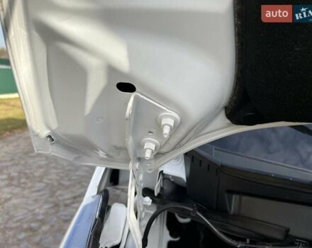 Белый Форд E-Transit, объемом двигателя 0 л и пробегом 26 тыс. км за 32999 $, фото 25 на Automoto.ua