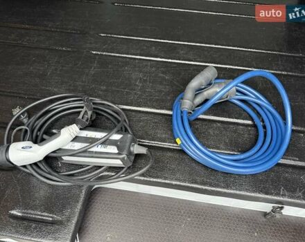 Белый Форд E-Transit, объемом двигателя 0 л и пробегом 9 тыс. км за 39900 $, фото 4 на Automoto.ua