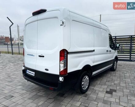 Белый Форд E-Transit, объемом двигателя 0 л и пробегом 9 тыс. км за 39900 $, фото 12 на Automoto.ua