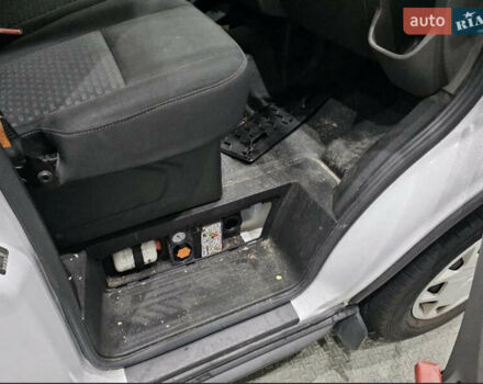 Белый Форд E-Transit, объемом двигателя 0 л и пробегом 54 тыс. км за 29500 $, фото 9 на Automoto.ua