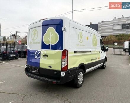 Белый Форд E-Transit, объемом двигателя 0 л и пробегом 4 тыс. км за 29999 $, фото 4 на Automoto.ua