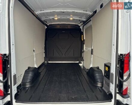Белый Форд E-Transit, объемом двигателя 0 л и пробегом 12 тыс. км за 39900 $, фото 3 на Automoto.ua