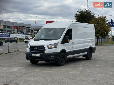 Белый Форд E-Transit, объемом двигателя 0 л и пробегом 53 тыс. км за 28750 $, фото 1 на Automoto.ua
