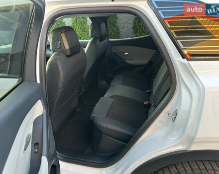 Белый Форд Explorer EV, объемом двигателя 0 л и пробегом 5 тыс. км за 38000 $, фото 37 на Automoto.ua