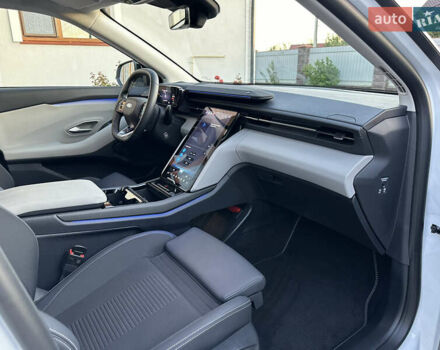 Белый Форд Explorer EV, объемом двигателя 0 л и пробегом 5 тыс. км за 38000 $, фото 67 на Automoto.ua