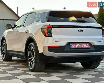 Белый Форд Explorer EV, объемом двигателя 0 л и пробегом 5 тыс. км за 38000 $, фото 24 на Automoto.ua