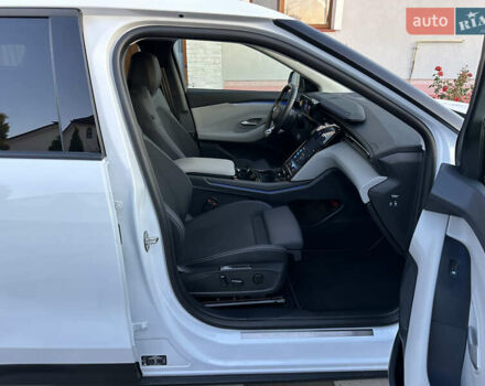 Белый Форд Explorer EV, объемом двигателя 0 л и пробегом 5 тыс. км за 38000 $, фото 60 на Automoto.ua