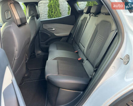 Белый Форд Explorer EV, объемом двигателя 0 л и пробегом 5 тыс. км за 38000 $, фото 38 на Automoto.ua