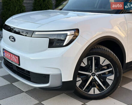 Белый Форд Explorer EV, объемом двигателя 0 л и пробегом 5 тыс. км за 38000 $, фото 10 на Automoto.ua