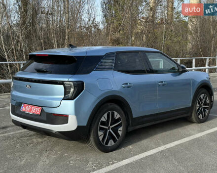 Синий Форд Explorer EV, объемом двигателя 0 л и пробегом 8 тыс. км за 35900 $, фото 3 на Automoto.ua