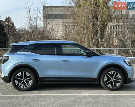 Синий Форд Explorer EV, объемом двигателя 0 л и пробегом 8 тыс. км за 35900 $, фото 2 на Automoto.ua