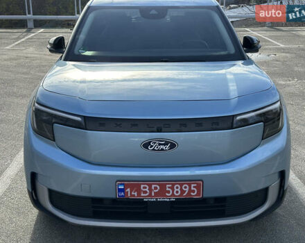 Синий Форд Explorer EV, объемом двигателя 0 л и пробегом 8 тыс. км за 35900 $, фото 1 на Automoto.ua