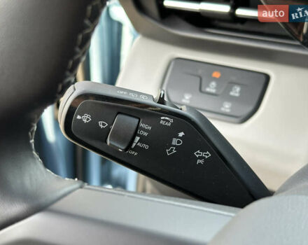 Синий Форд Explorer EV, объемом двигателя 0 л и пробегом 8 тыс. км за 35900 $, фото 29 на Automoto.ua