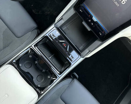 Синий Форд Explorer EV, объемом двигателя 0 л и пробегом 8 тыс. км за 35900 $, фото 14 на Automoto.ua