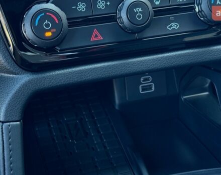 Форд Ranger Raptor, объемом двигателя 2.96 л и пробегом 0 тыс. км за 97828 $, фото 31 на Automoto.ua