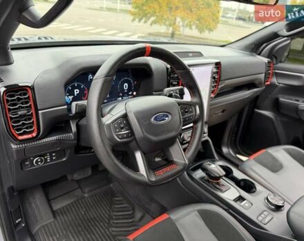 Серый Форд Ranger Raptor, объемом двигателя 2 л и пробегом 9 тыс. км за 75999 $, фото 34 на Automoto.ua