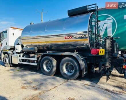 Білий Форд Trucks, об'ємом двигуна 8.97 л та пробігом 1 тис. км за 99999 $, фото 5 на Automoto.ua