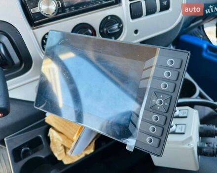 Білий Форд Trucks, об'ємом двигуна 8.97 л та пробігом 1 тис. км за 99999 $, фото 30 на Automoto.ua