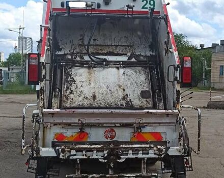 Белый Форд Trucks, объемом двигателя 8.97 л и пробегом 230 тыс. км за 81222 $, фото 5 на Automoto.ua