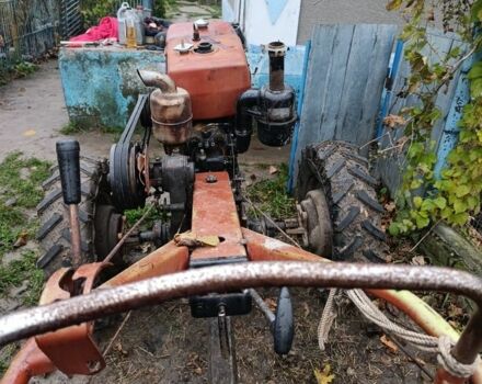 Червоний Форте 16, об'ємом двигуна 16 л та пробігом 10 тис. км за 665 $, фото 5 на Automoto.ua