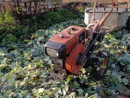 Червоний Форте 16, об'ємом двигуна 16 л та пробігом 10 тис. км за 665 $, фото 1 на Automoto.ua