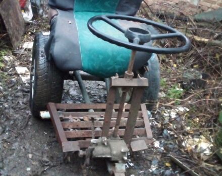 Форте Другая, объемом двигателя 0.4 л и пробегом 25 тыс. км за 734 $, фото 7 на Automoto.ua