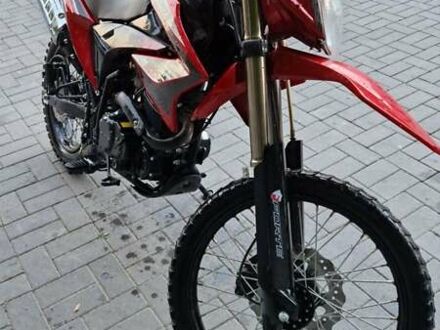 Форте FT 200GY-C5B 2018 в Хмельницком на Automoto.ua Красный Форте FT 200GY-C5B, объемом двигателя 0.2 л и пробегом 8 тыс. км за 950 $, фото 1 на Automoto.ua