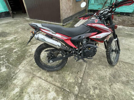 Красный Форте FT 200GY-C5B, объемом двигателя 0.2 л и пробегом 800 тыс. км за 800 $, фото 1 на Automoto.ua