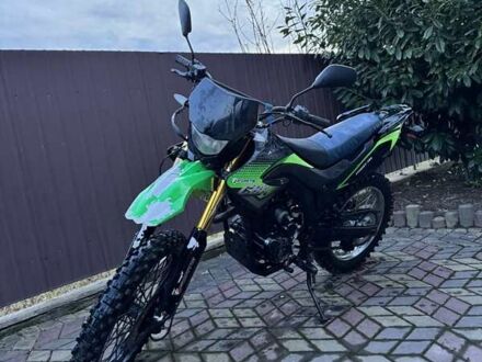 Форте FT 250GY-CBA 2018 в Иршава на Automoto.ua Черный Форте FT 250GY-CBA, объемом двигателя 0.25 л и пробегом 16 тыс. км за 899 $, фото 1 на Automoto.ua
