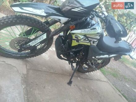 Форте FTR 300 2024 в Мукачеве на Automoto.ua Черный Форте FTR 300, объемом двигателя 0 л и пробегом 12 тыс. км за 1000 $, фото 1 на Automoto.ua
