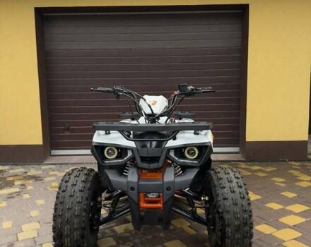 Форте Hunter 2022 в Жашкове на Automoto.ua Белый Форте Hunter, объемом двигателя 2.97 л и пробегом 1 тыс. км за 800 $, фото 1 на Automoto.ua