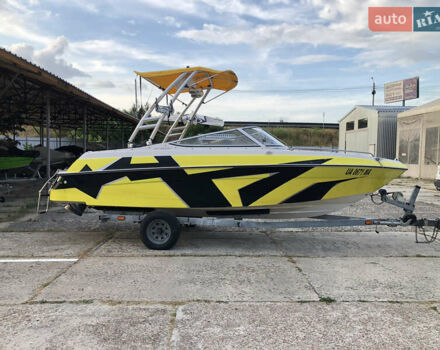 Жовтий Фор Вінс H210, об'ємом двигуна 5 л та пробігом 10 тис. км за 35000 $, фото 2 на Automoto.ua