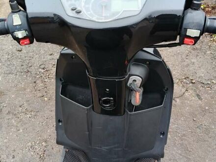 Черный ФоксВэлл Tourer, объемом двигателя 0.2 л и пробегом 15 тыс. км за 1150 $, фото 1 на Automoto.ua